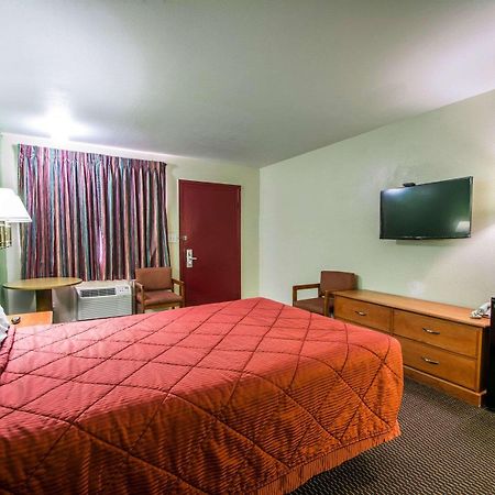 Rodeway Inn Fort Pierce I-95 Экстерьер фото