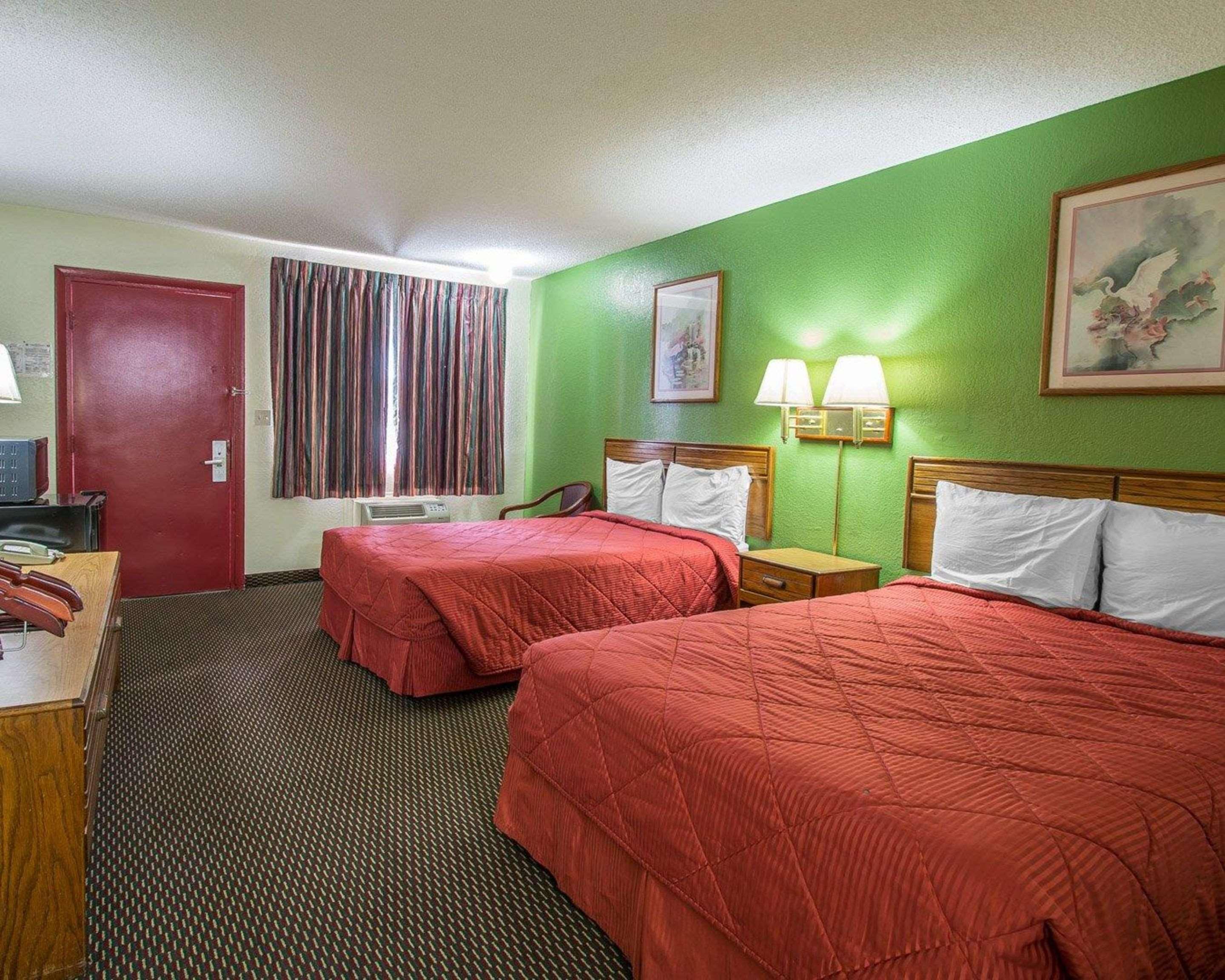 Rodeway Inn Fort Pierce I-95 Экстерьер фото