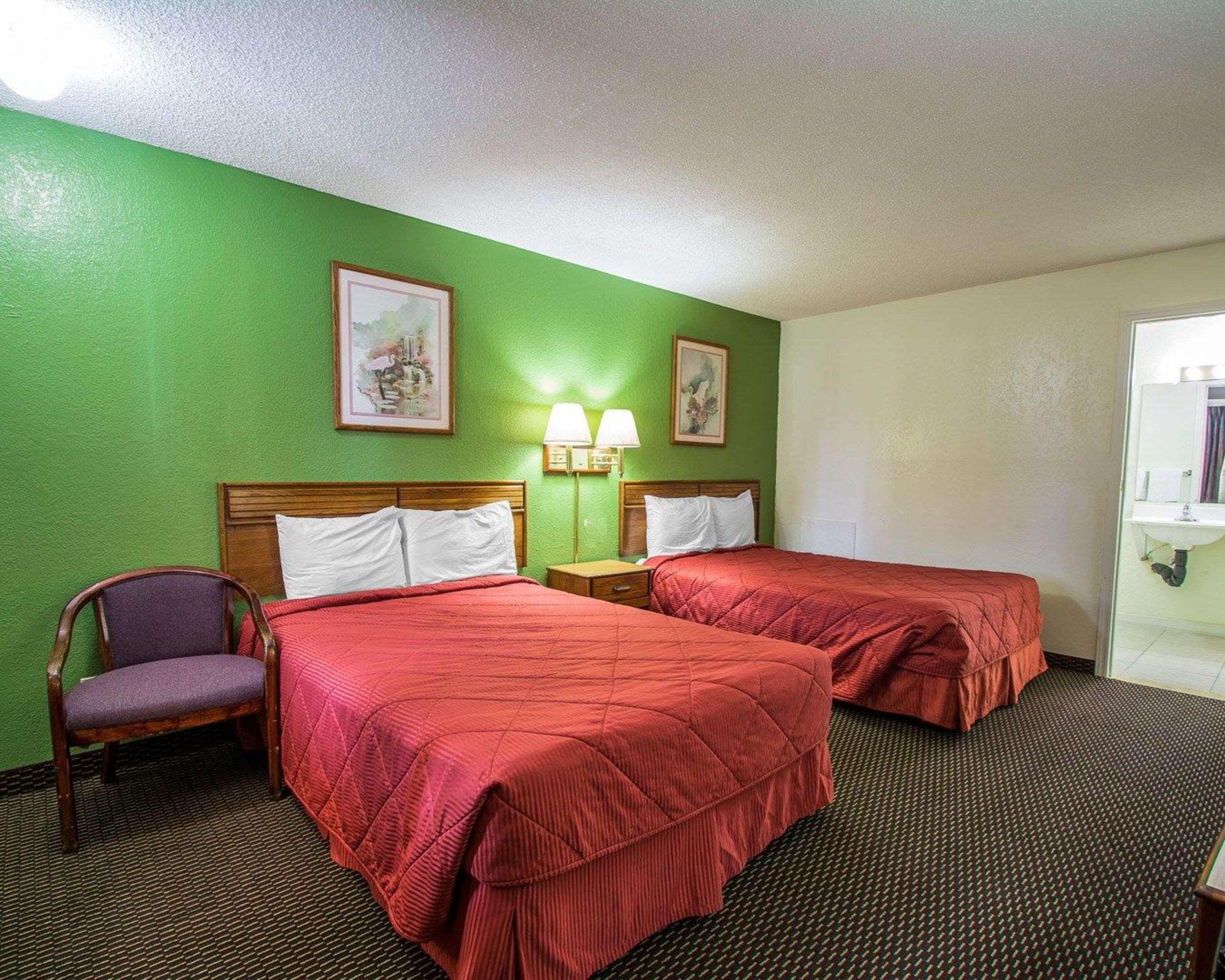 Rodeway Inn Fort Pierce I-95 Экстерьер фото