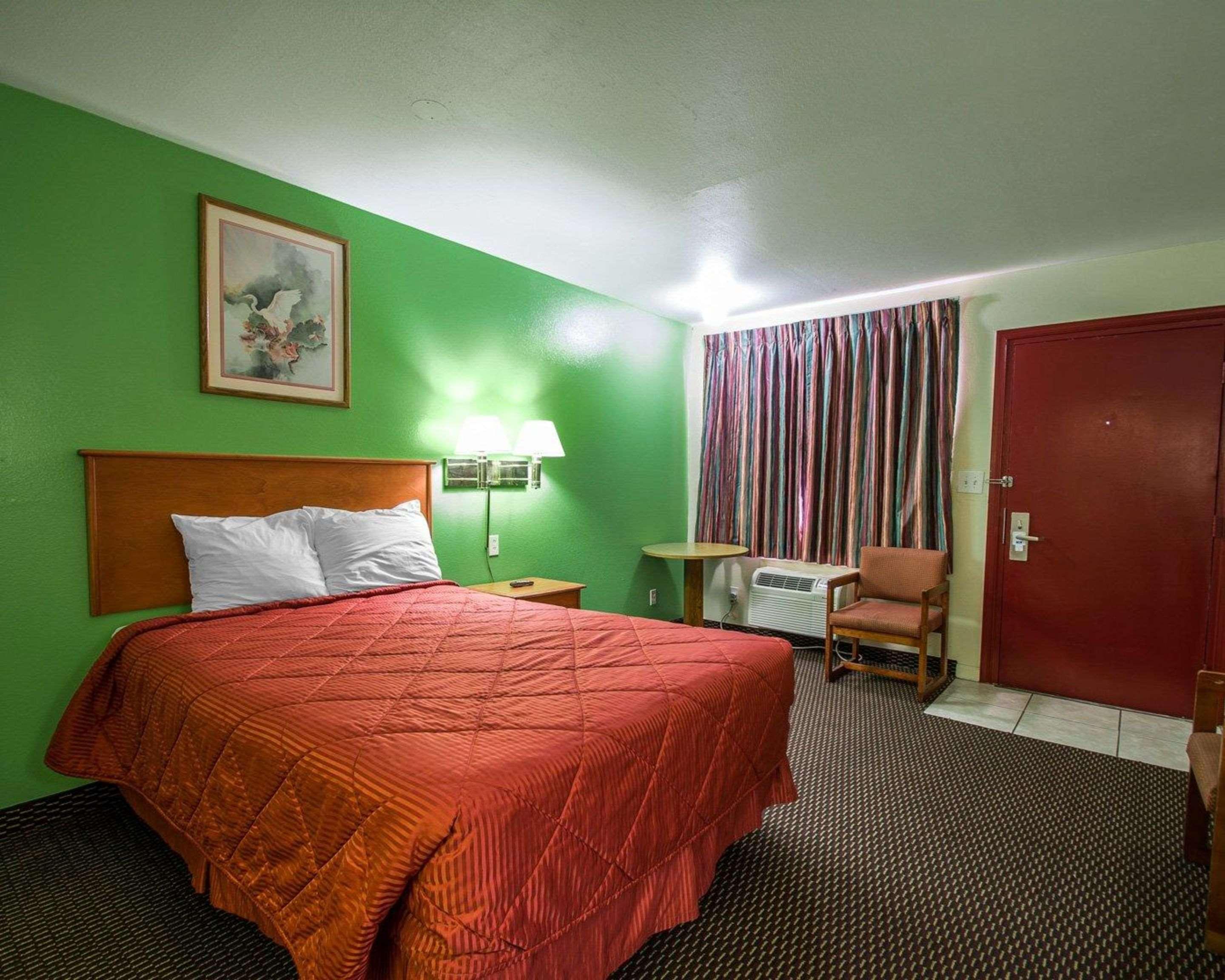 Rodeway Inn Fort Pierce I-95 Экстерьер фото