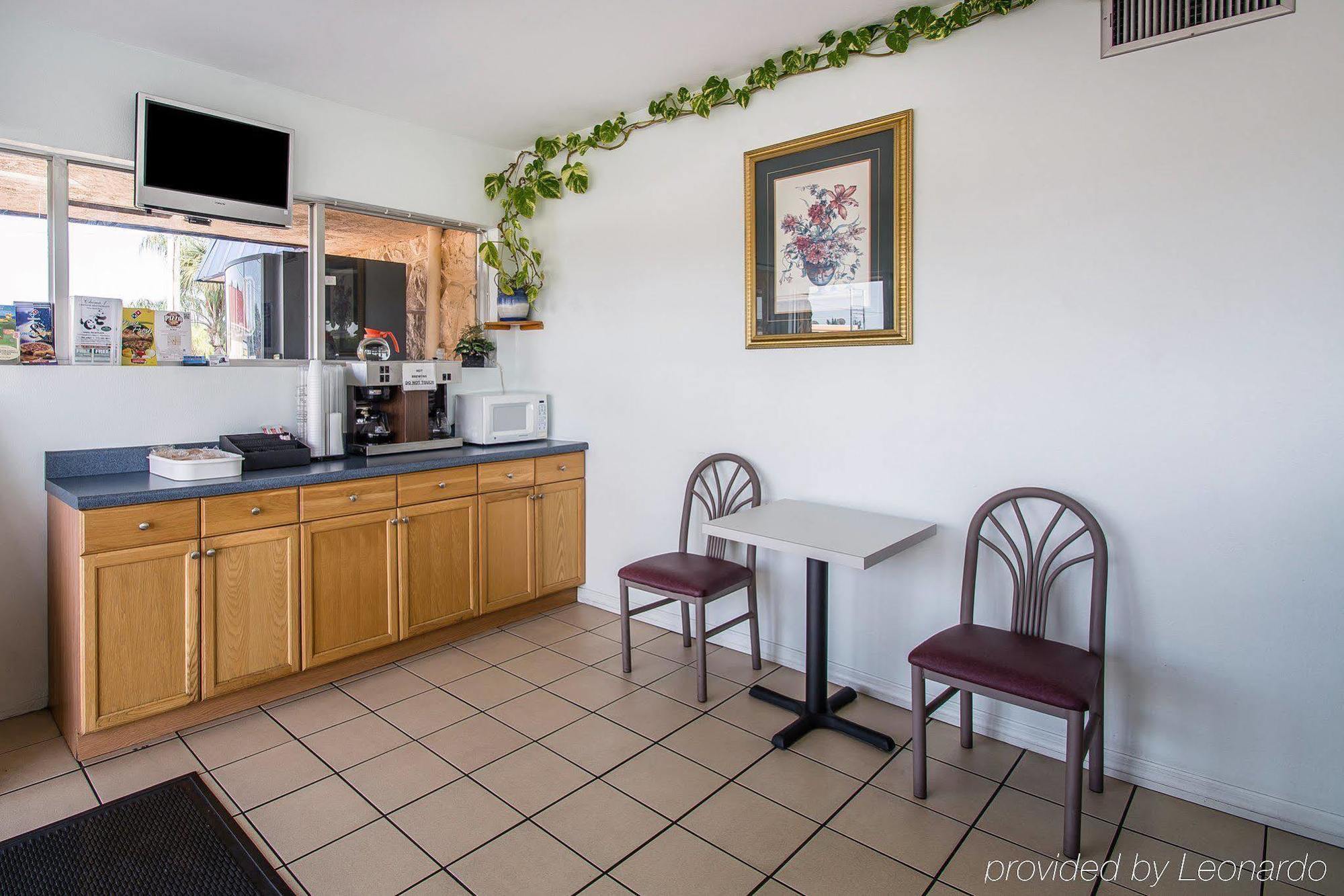 Rodeway Inn Fort Pierce I-95 Экстерьер фото
