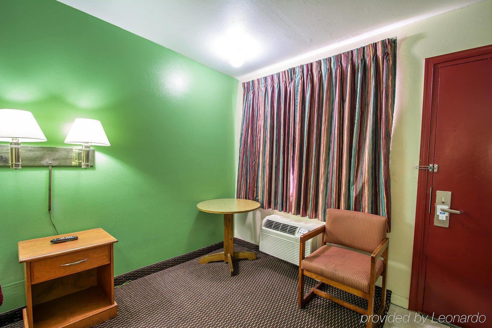 Rodeway Inn Fort Pierce I-95 Экстерьер фото